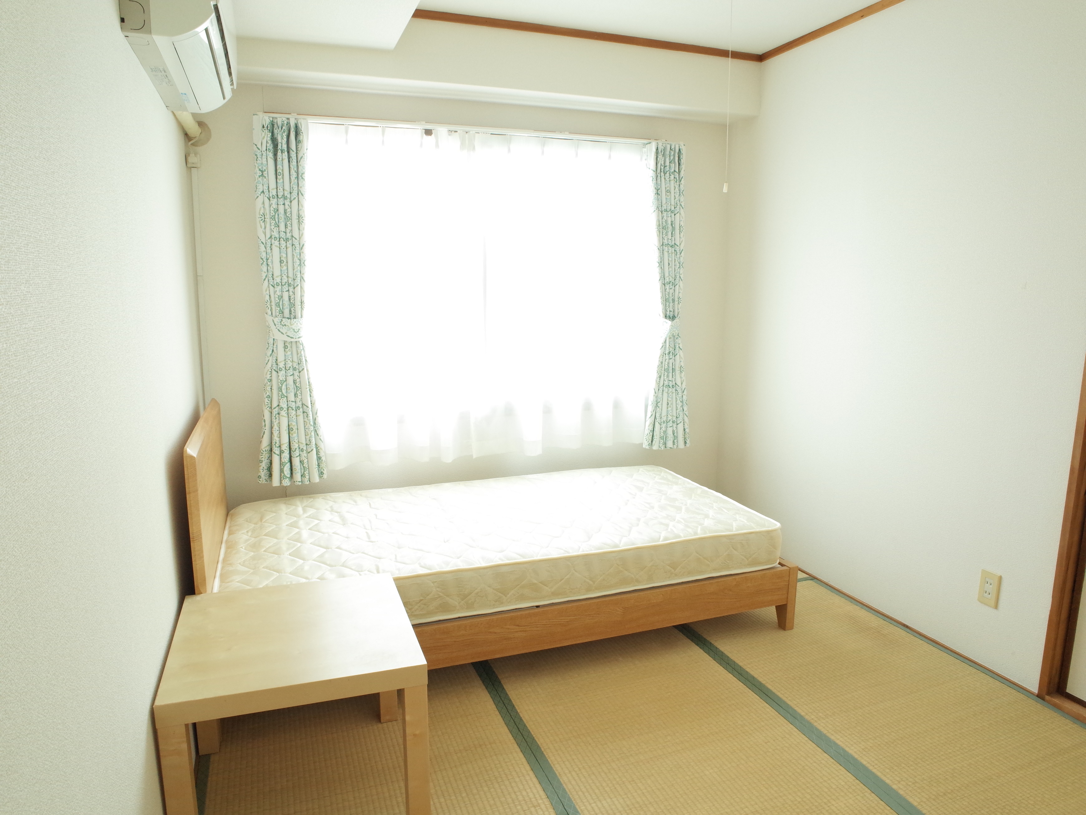 Entrance Japan For Share Houses In Higashi Osaka Sakai - 